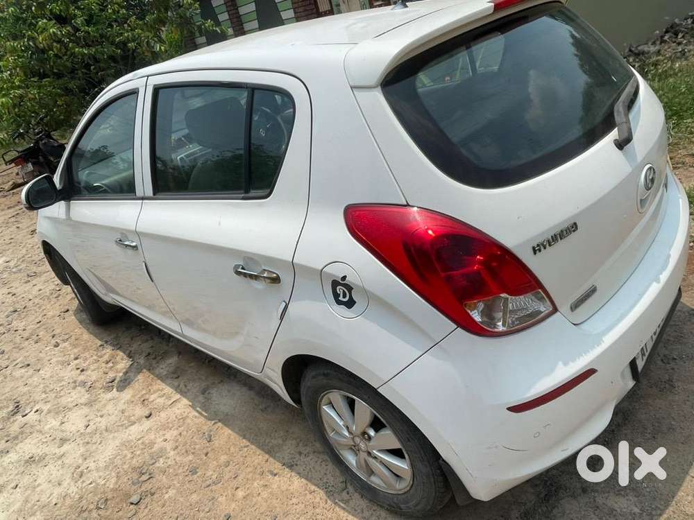 Urgent Sale - Hyundai I20 2012 Diesel Well Maintained
