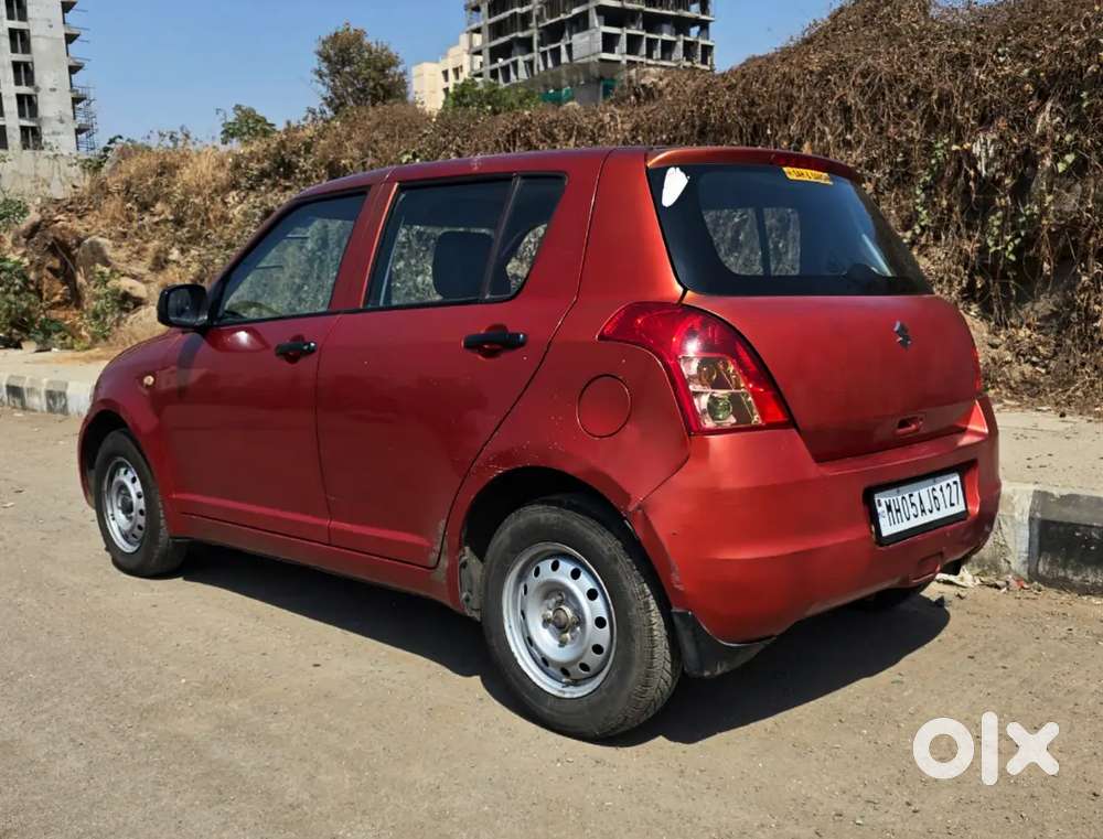 Maruti Suzuki Swift 2009 Petrol 110000 Km Driven