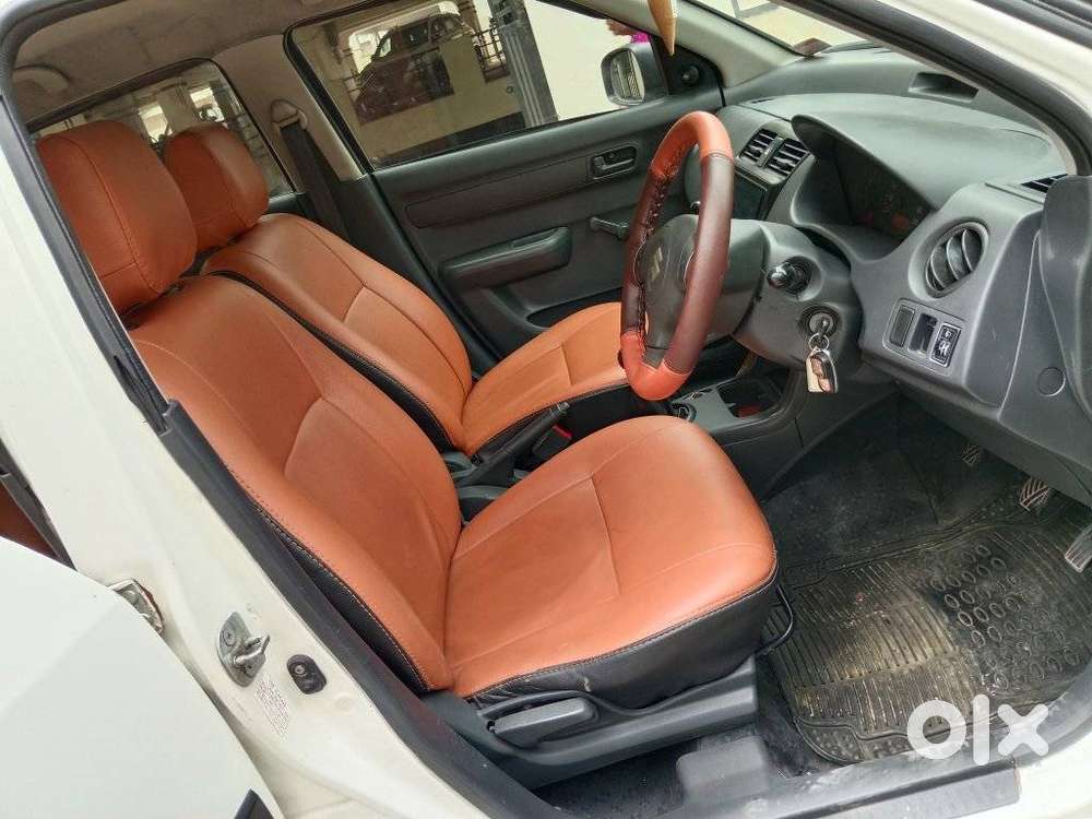 Maruti Suzuki Swift Dzire Tour Ldi, 2014, Diesel