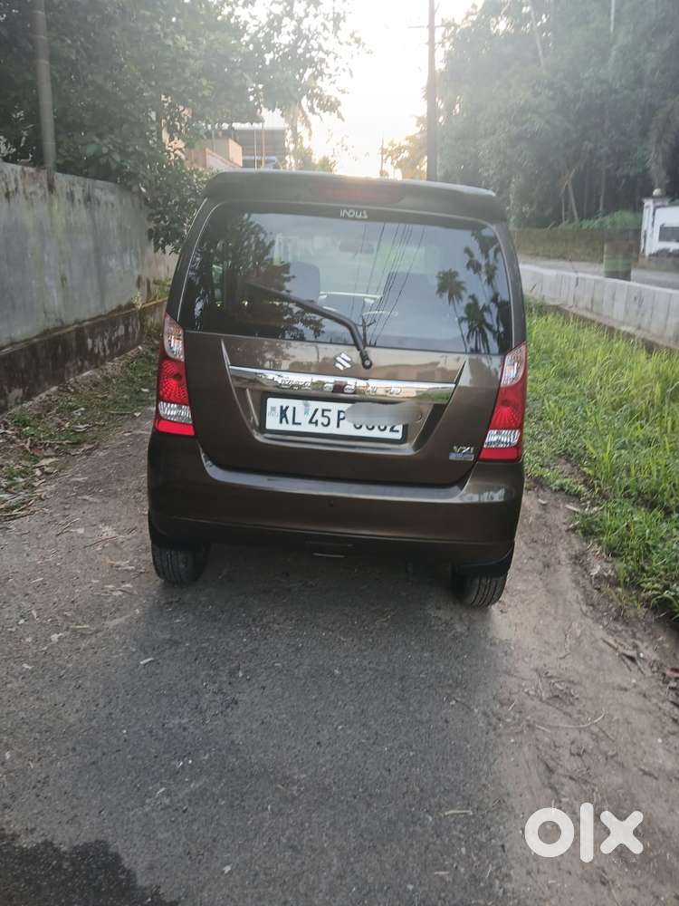 Maruti Suzuki Wagon R Vxi Amt1.2, 2017, Petrol