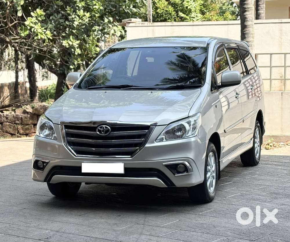 Toyota Innova 2.5 G (diesel) 7 Seater Bs Iv, 2013, Diesel