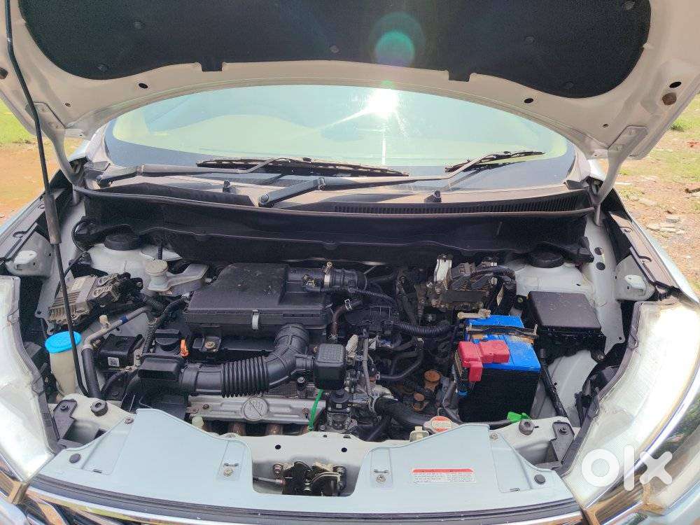 Maruti Suzuki Ertiga Vxi Cng, 2023, Cng & Hybrids
