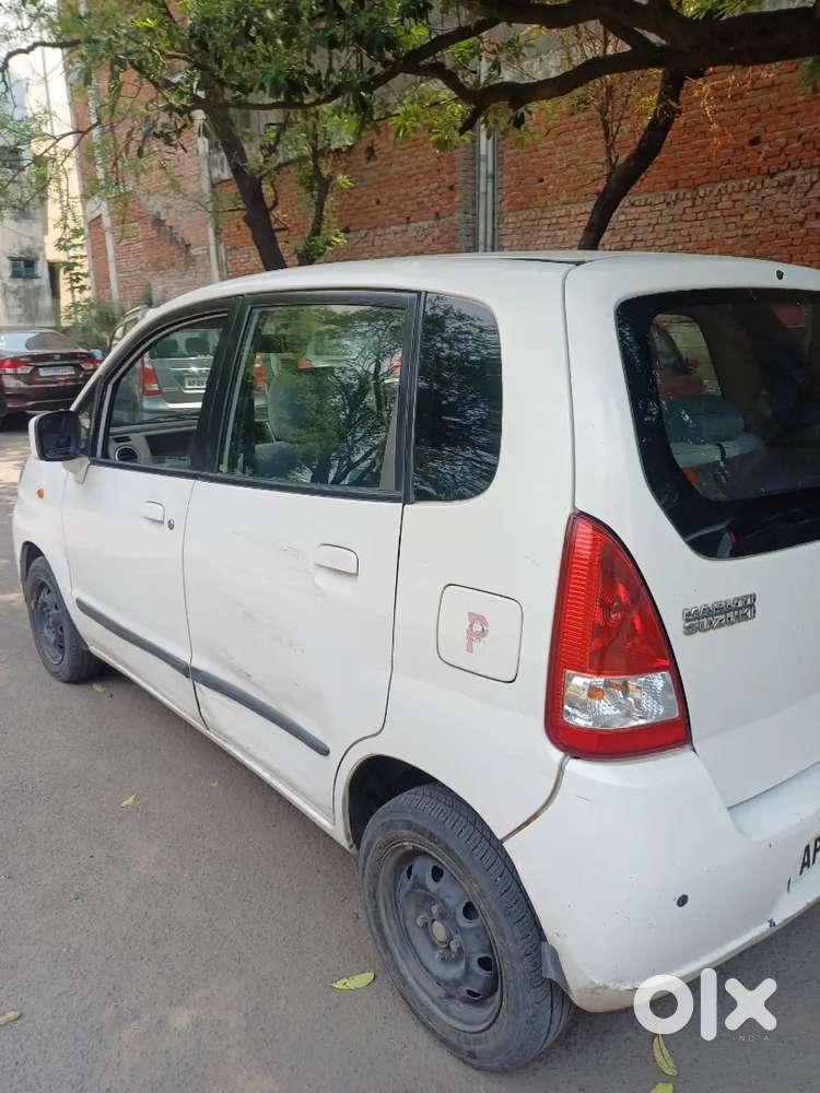 Zen Estilo Well Maintained Showroom Services Geniu Reading All Futures