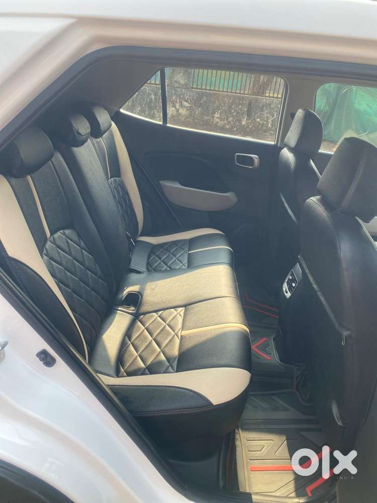 Hyundai Venue Sx Mt, 2024, Petrol