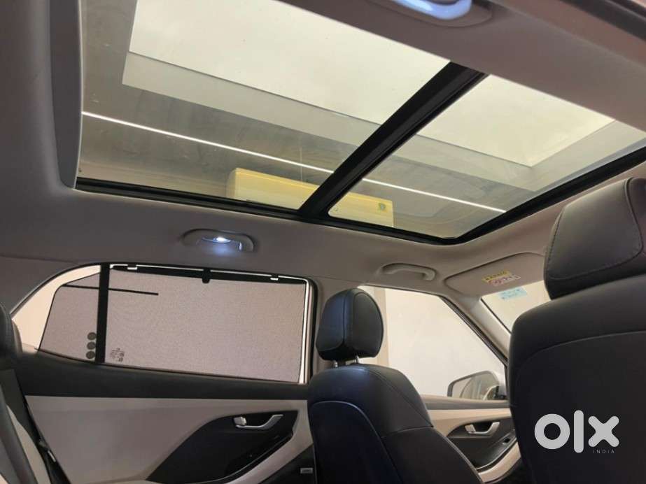 Hyundai Creta Sx (o) 1.5 Petrol Cvt, 2023, Petrol
