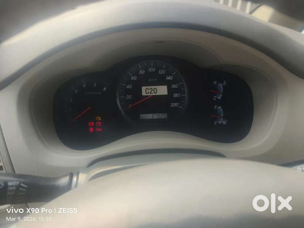 Toyota Innova 2013 Diesel 86000 Km Driven