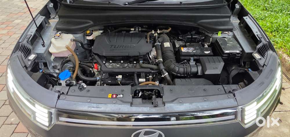 Hyundai Alcazar 1.5 Tdct Signature (o) 7s Petrol, 2025, Petrol