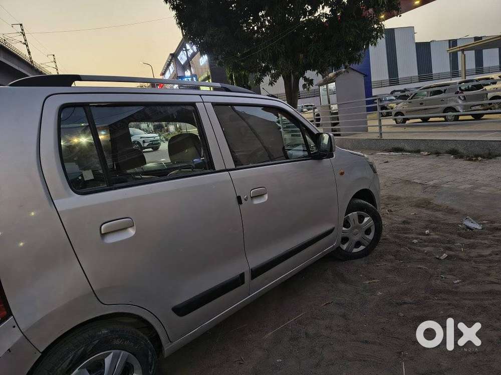 Maruti Suzuki Wagon R Vxi Optional, 2011, Petrol