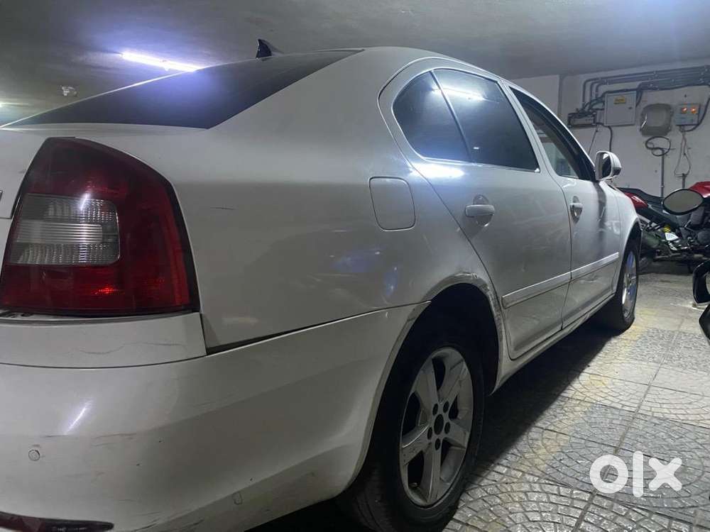 Skoda Laura 2011