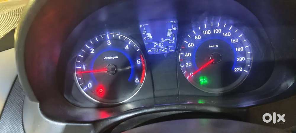 Hyundai Verna 1.6 Crdi 2012