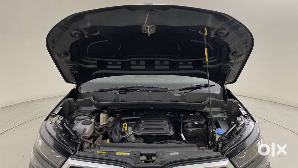 Skoda Kushaq Ambition 1.0l Tsi Mt, 2023, Petrol