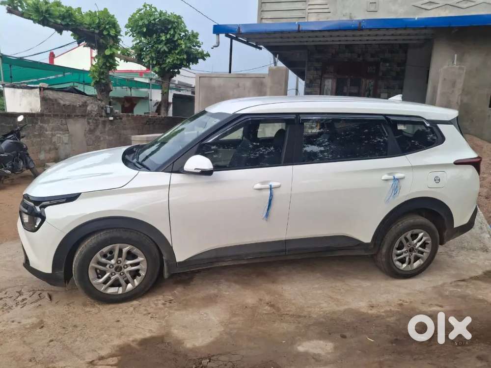 Kia Carens 2025 Diesel 14000 Km Driven
