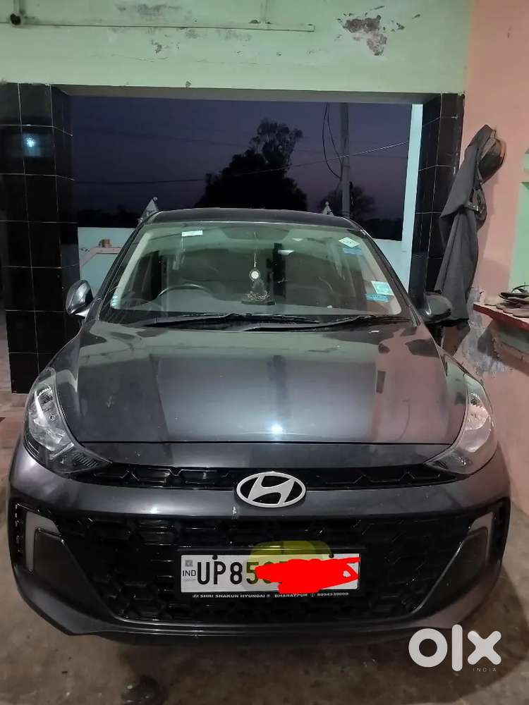 Hyundai Aura 2023 Cng & Hybrids 50100 Km Driven