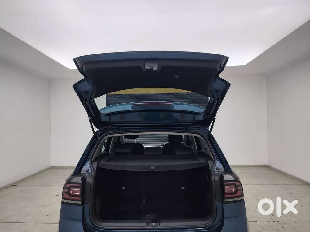 Volkswagen Taigun Topline 1.0 Tsi At (electric Seats), 2023, Petrol