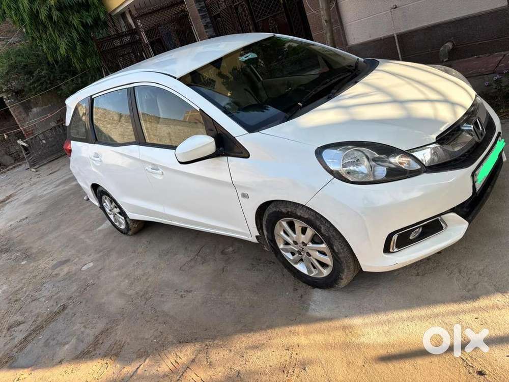 Honda Mobilio Diesel 2015