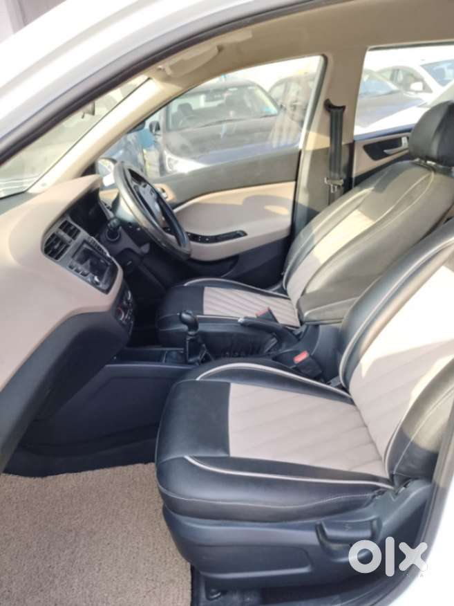 Hyundai I20 Sportz 1.2 Vtvt, 2020, Petrol