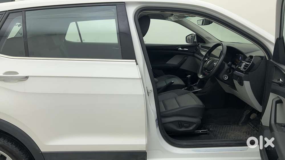 Skoda Kushaq Style 1.0l Tsi Mt, 2024, Petrol