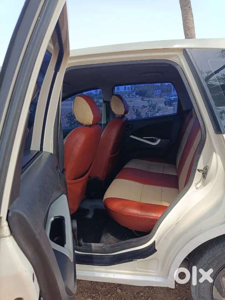 Ford Figo Petrol Zxi 2012