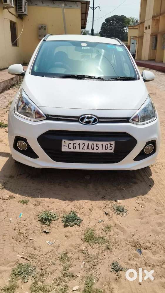Hyundai Grand I10 2017 Petrol Well Maintained