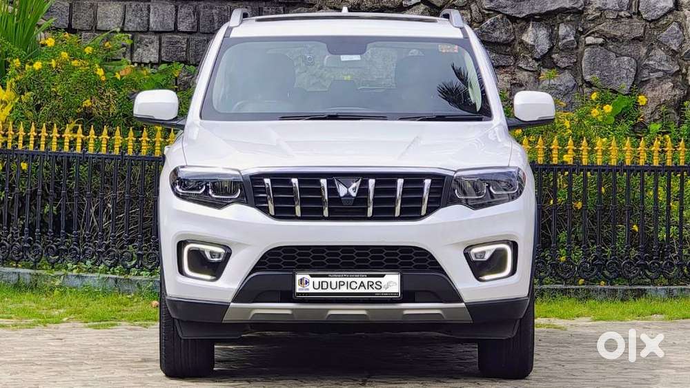 Mahindra Scorpio-n 2.2 Z8 L Diesel At 7 Str, 2022, Diesel