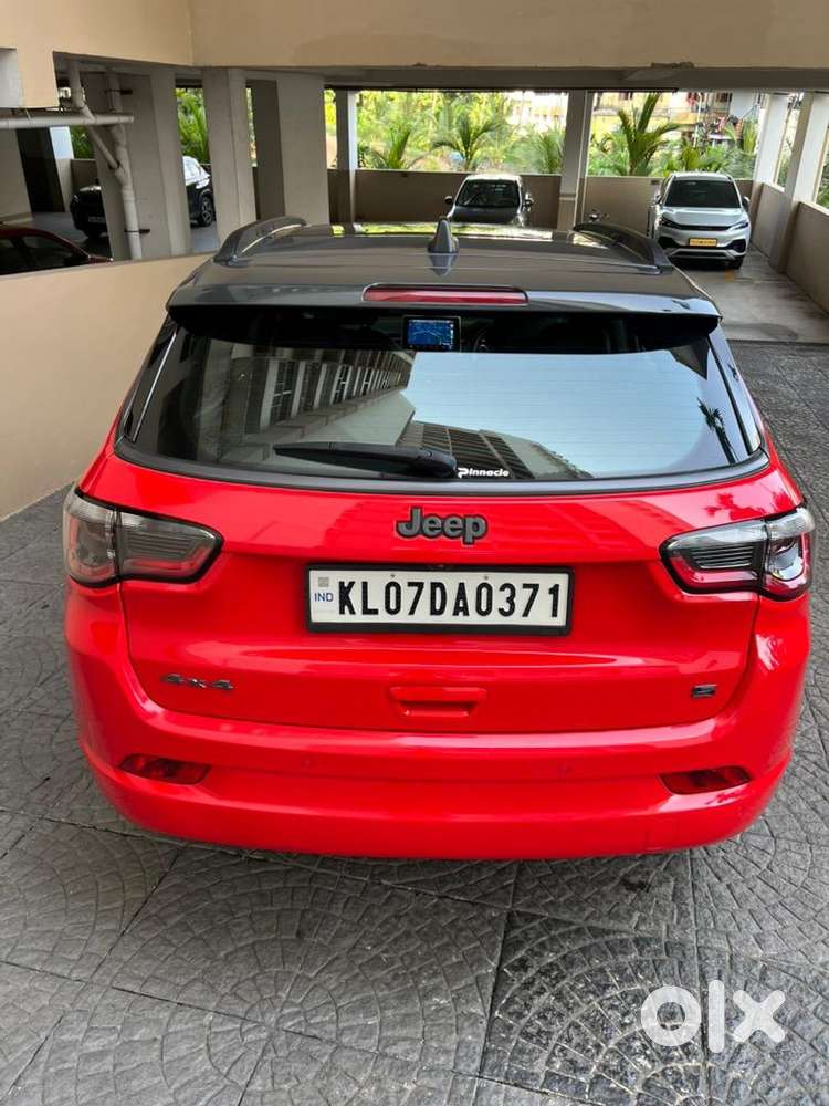 Jeep Compass Model S(o) 4x4 - No Accidents, No Scratch, Mint Condition