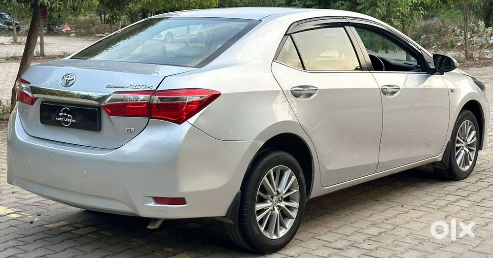 Toyota Corolla Altis Vl At, 2015, Petrol