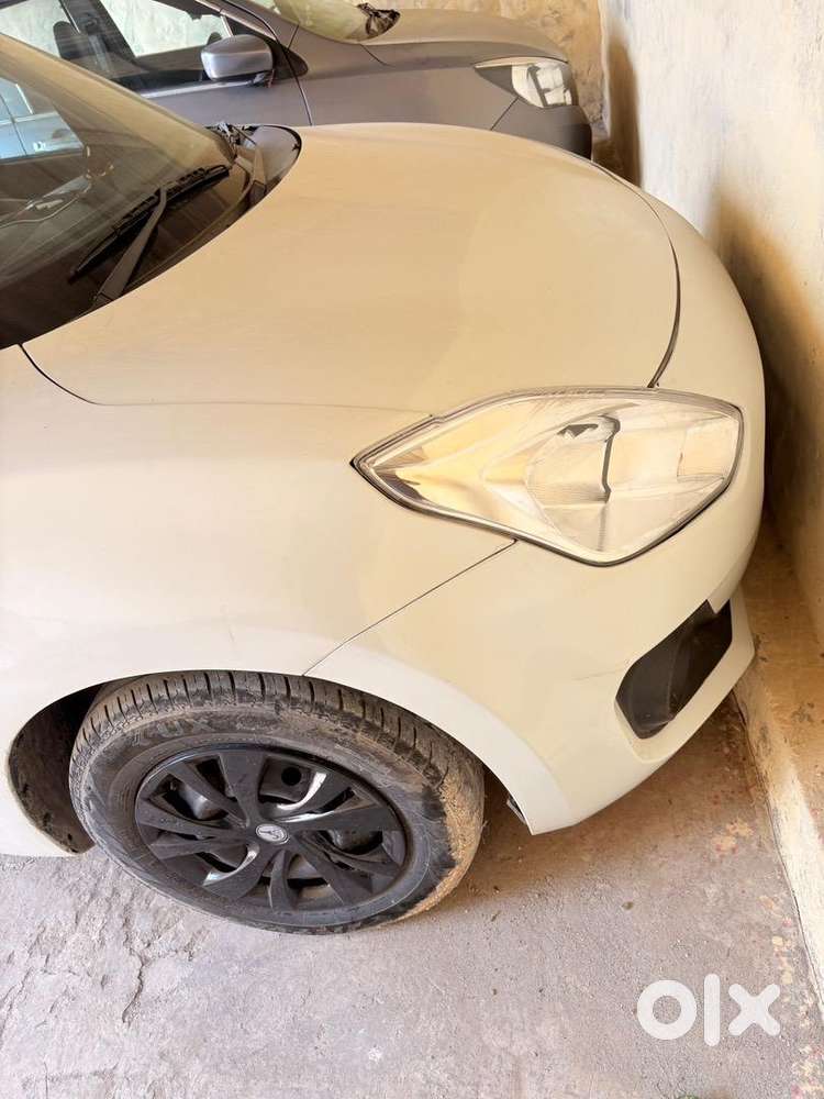 Maruti Suzuki Swift Petrol 2021