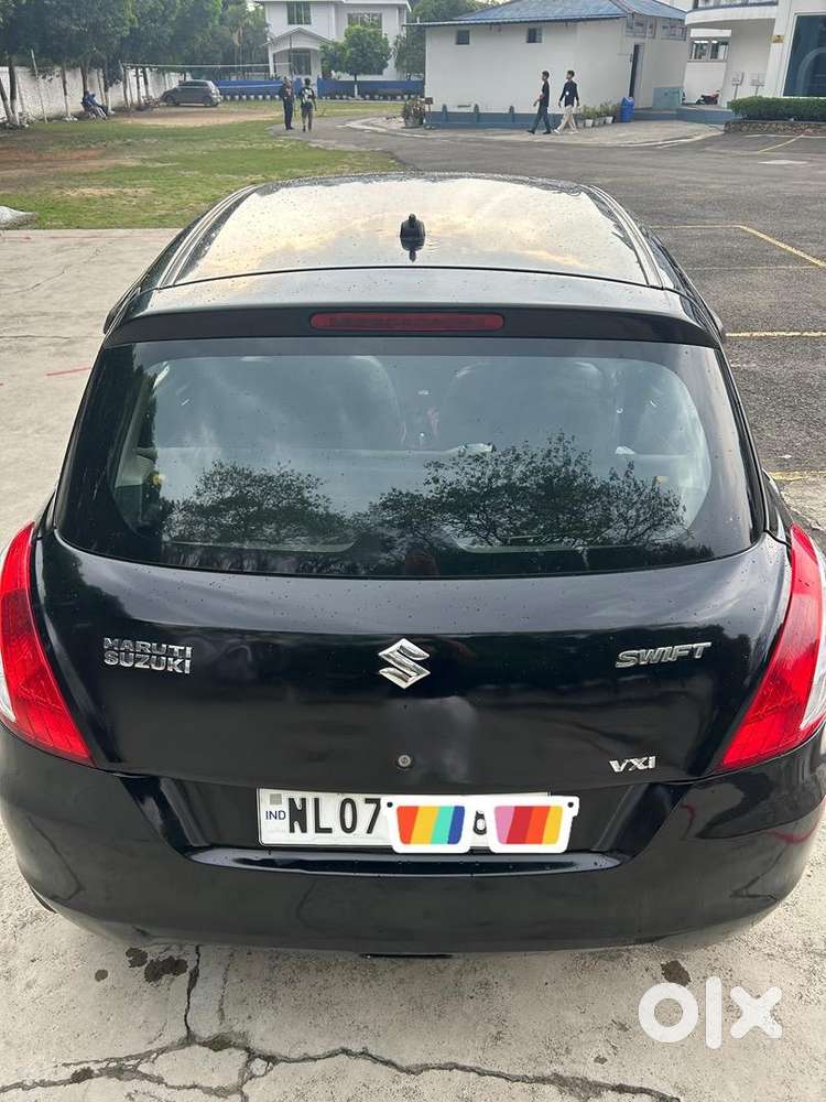 Maruti Suzuki Swift 2012