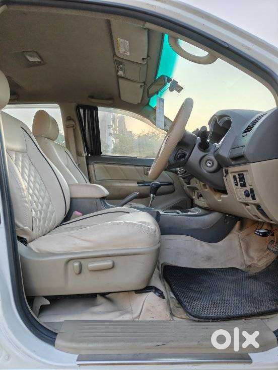 Toyota Fortuner 3.0 4x2 Automatic, 2012, Diesel
