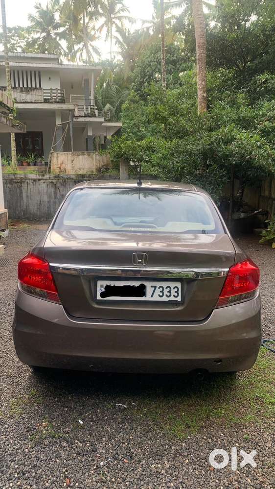 Honda Amaze 2016 Petrol Well Maintained