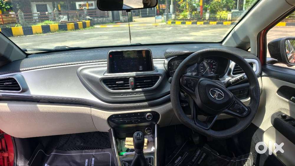 Tata Altroz Xz 2022