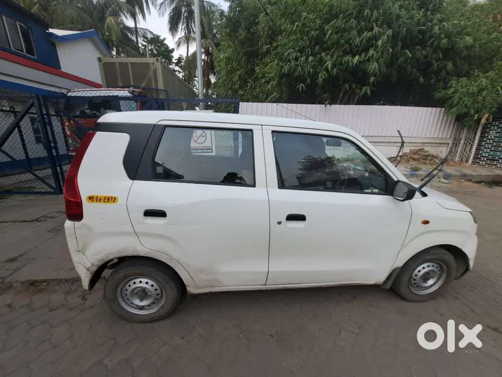 Self Driven Commercial Cab