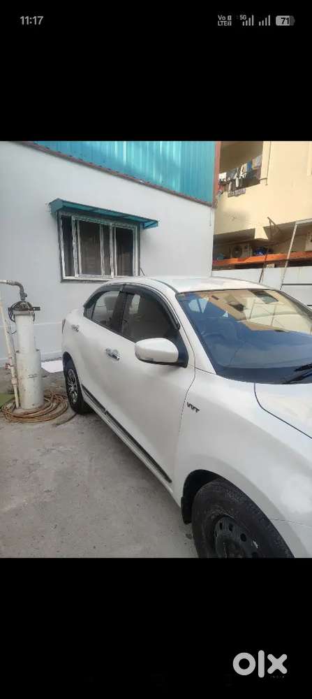 Maruti  Dzire  Petrol Well Maintained By Bank Manager Single Handed