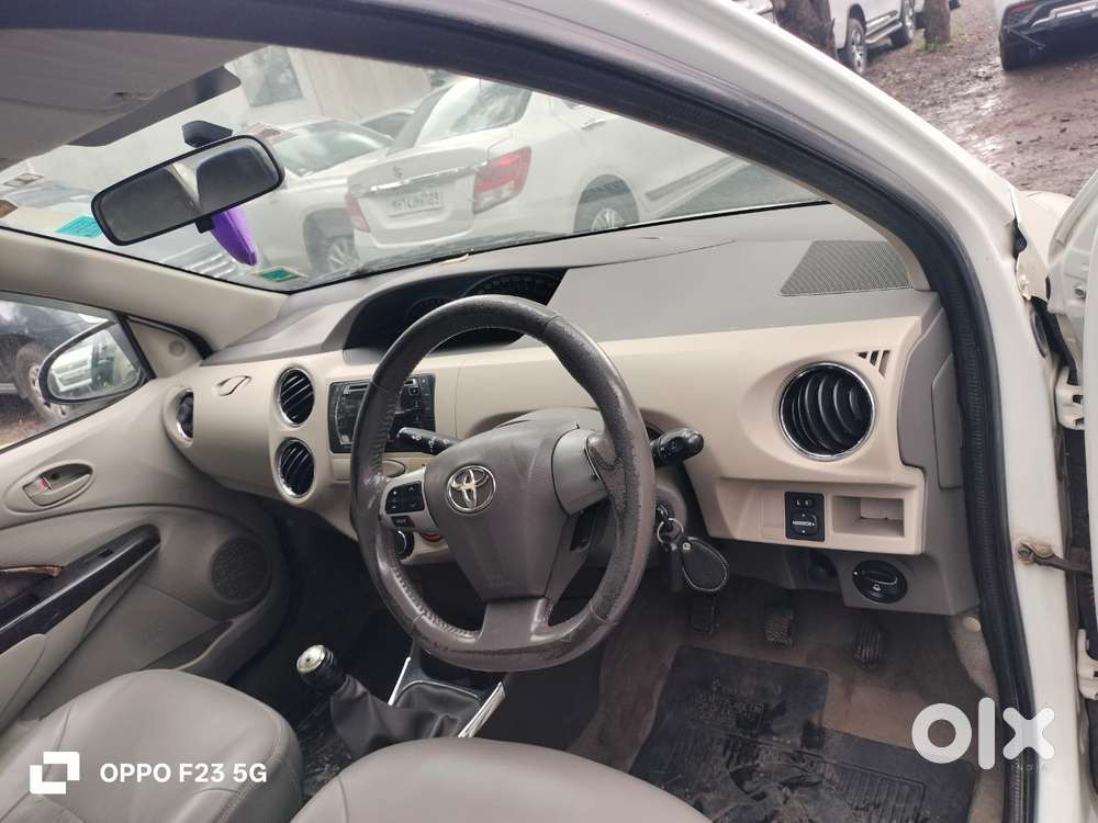 Toyota Etios Vx, 2014, Petrol