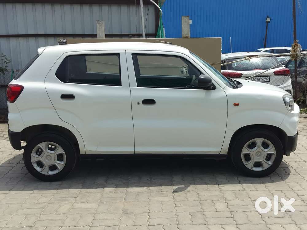 Maruti Suzuki S-presso Vxi Opt, 2021, Petrol