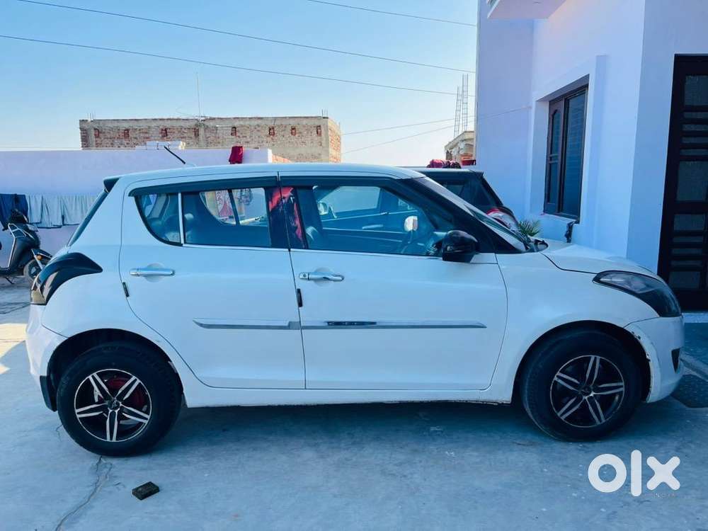 Maruti Suzuki Swift 2013 Diesel 73000 Km Driven