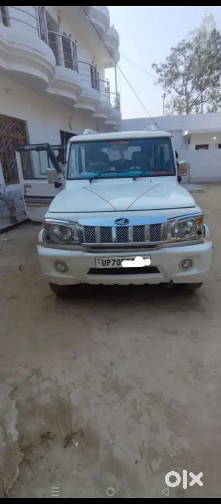 एकदम नई गाड़ी है मात्र 18000 किलोमीटर चली है