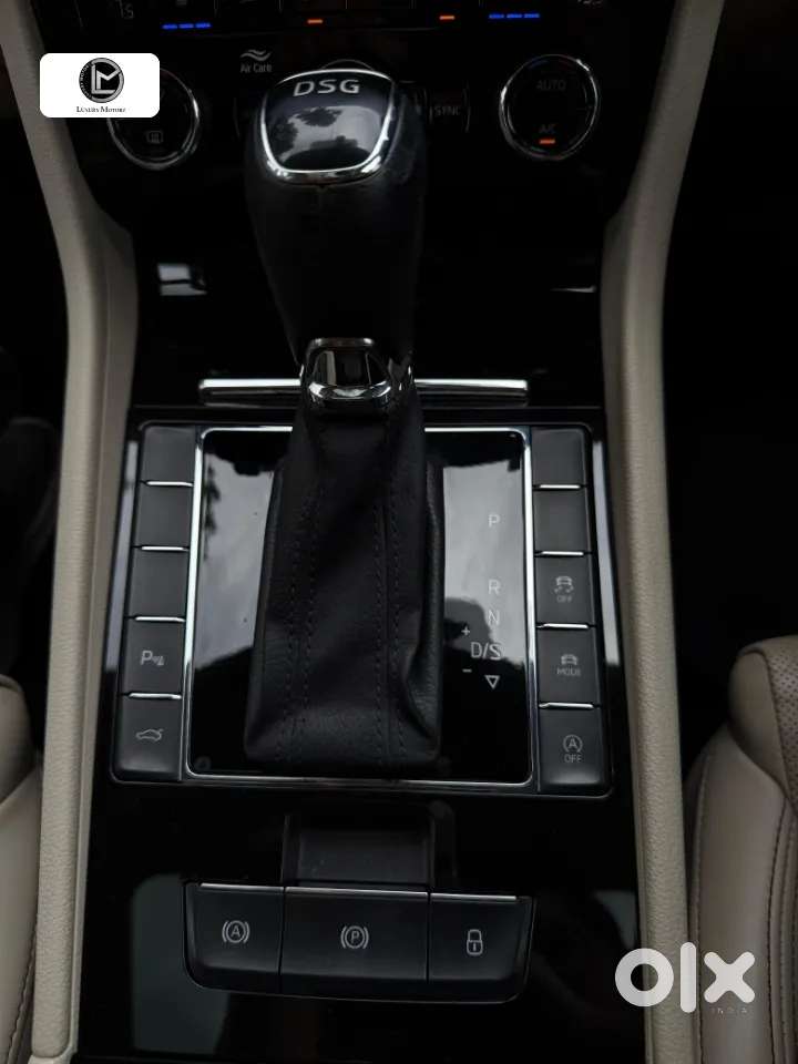 Skoda Superb 2.0 L&k Tsi At, 2021, Petrol