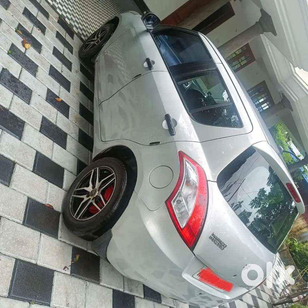 Maruti Suzuki Swift 2013