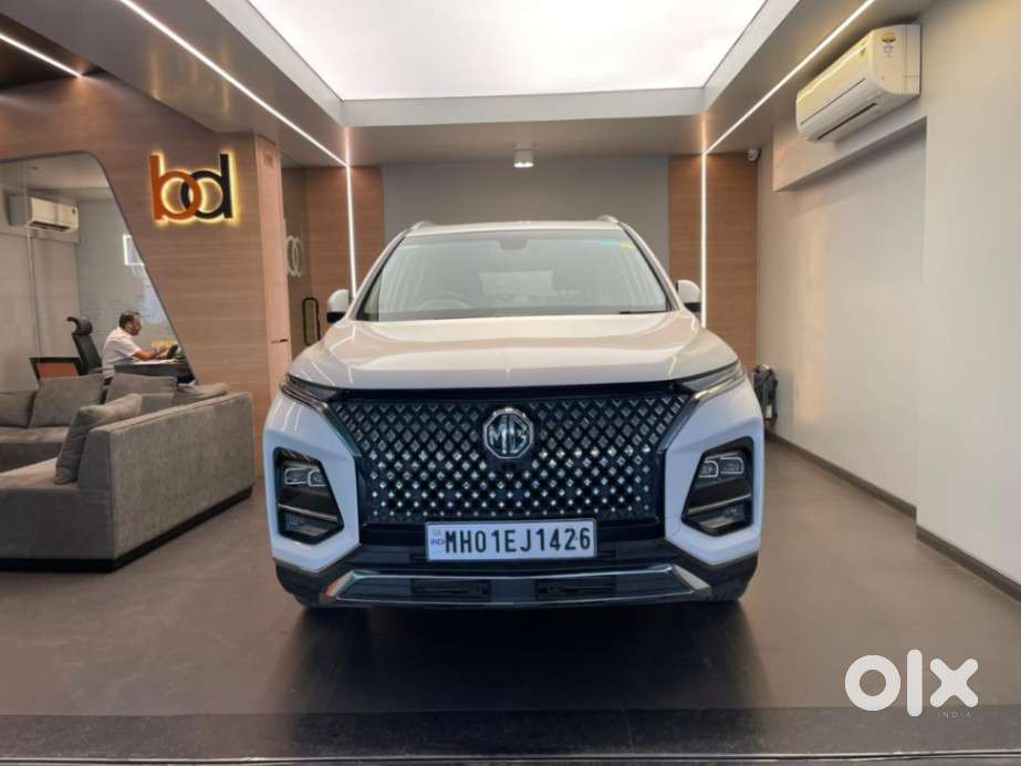 Mg Hector Plus Sharp Pro 1.5 Turbo Petrol Cvt 6 Str, 2023, Petrol
