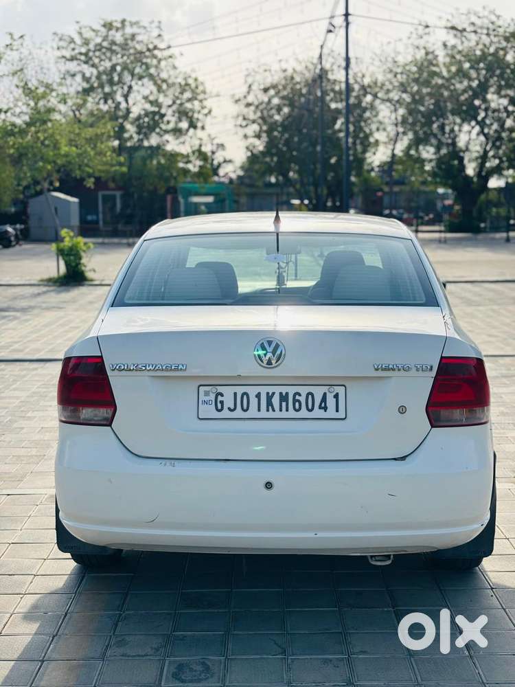 Volkswagen Vento [ ] 1.5 Tdi Comfortline At, 2012, Diesel