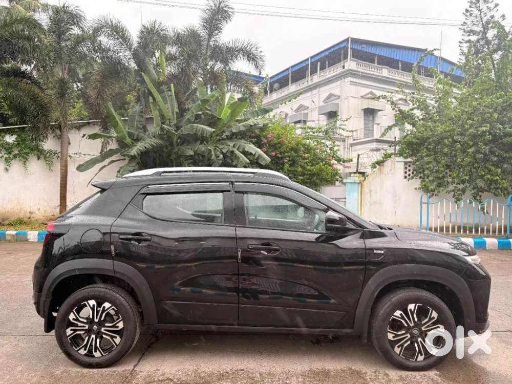 Renault Kiger, 2023, Petrol