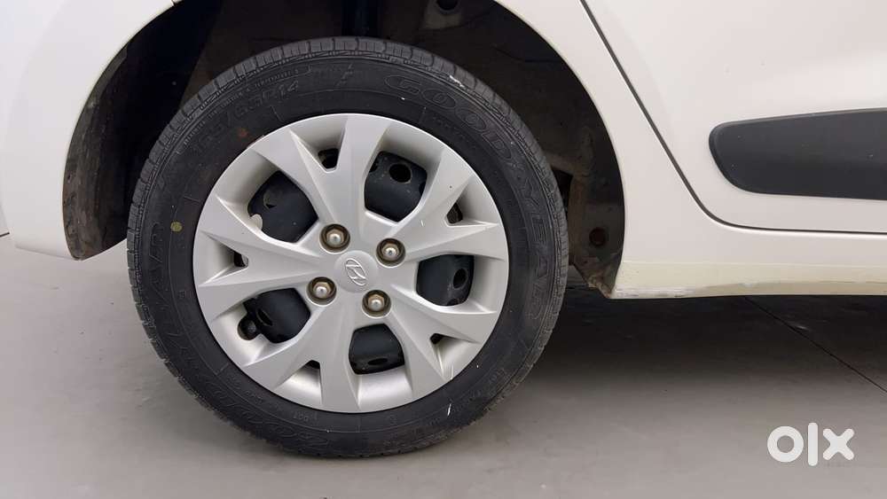 Hyundai Grand I10 1.2 Kappa Sportz, 2015, Petrol