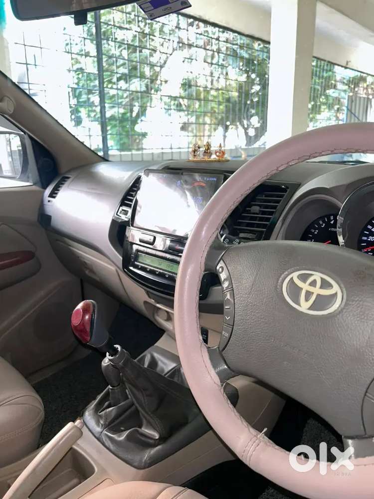Toyota Fortuner Diesel 2011 4x4