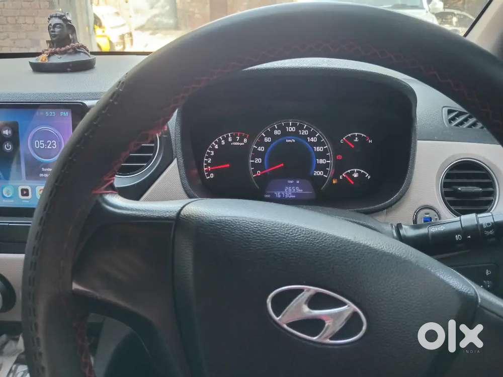 Hyundai Grand I10 Sportz 2014 Petrol Manual