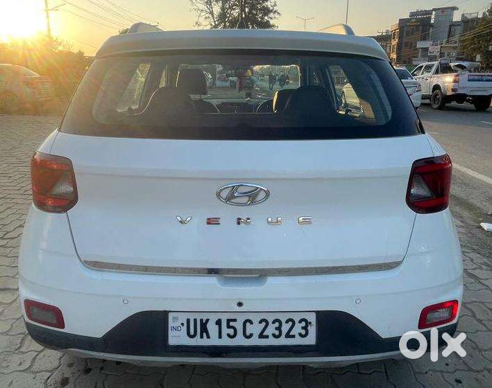 Hyundai Venue S Turbo, 2021, Petrol