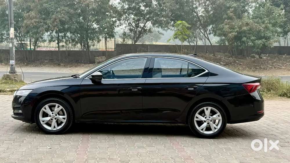 Skoda Octavia 2021 Petrol Well Maintained