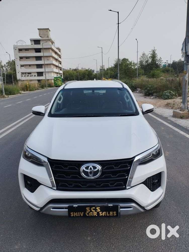 Toyota Fortuner 4x2 Mt 2.8 Diesel, 2021, Diesel