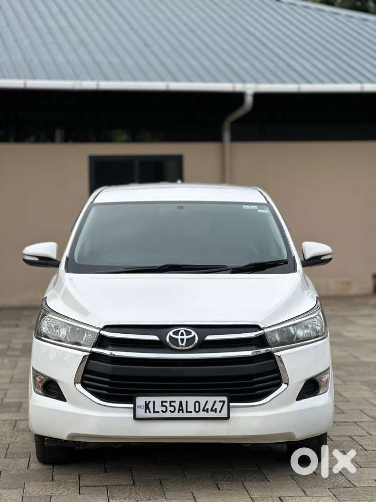 Toyota Innova Crysta 2.4 Gx Mt, 2016, Diesel