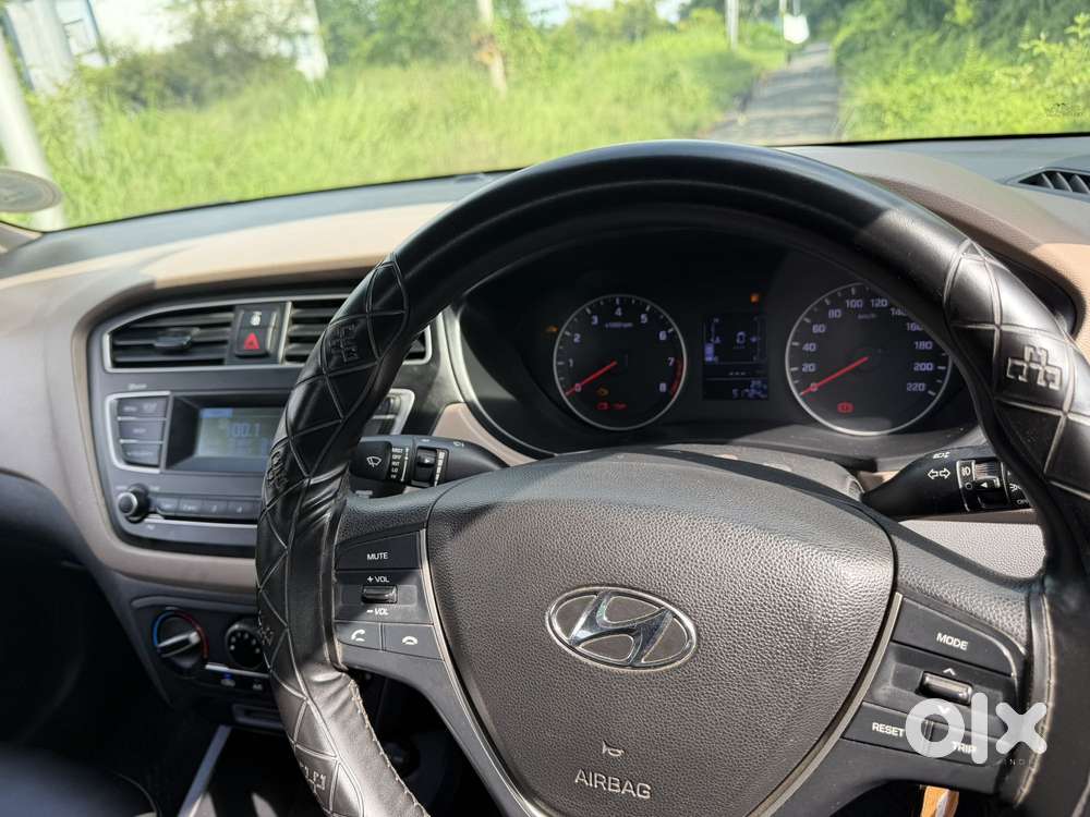 Hyundai Elite I20 [ ] 1.2 Sportz, 2019, Petrol